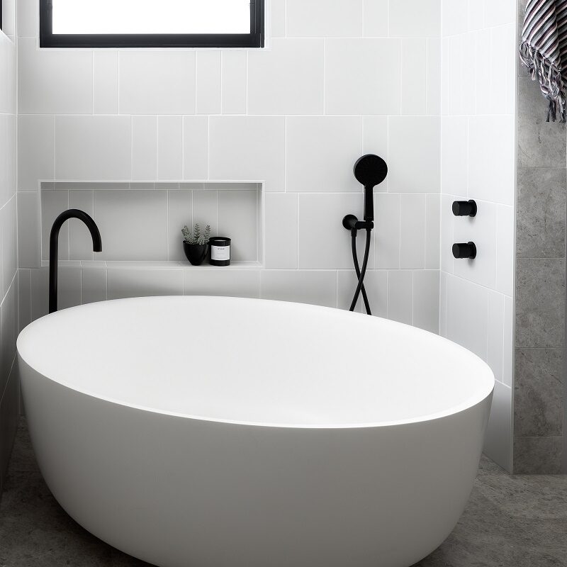 Bathtub Buying Guide: Discover Your Ideal Soak Now